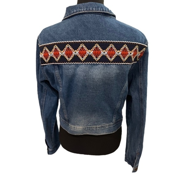 El Amario De Judith Embroidered Jean Jacket Medium - Picture 4 of 11